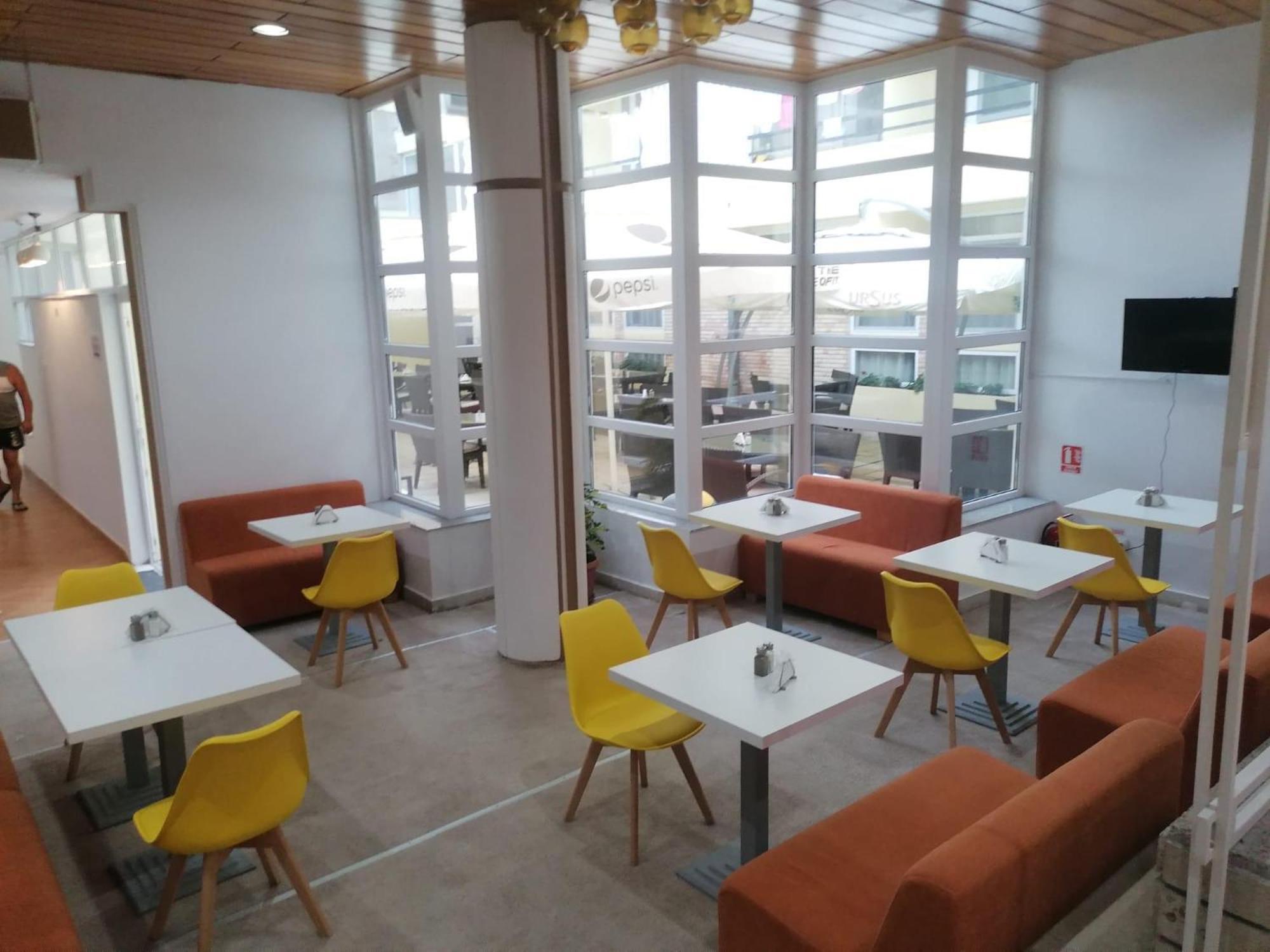 נפטון Hotel Dacia מראה חיצוני תמונה